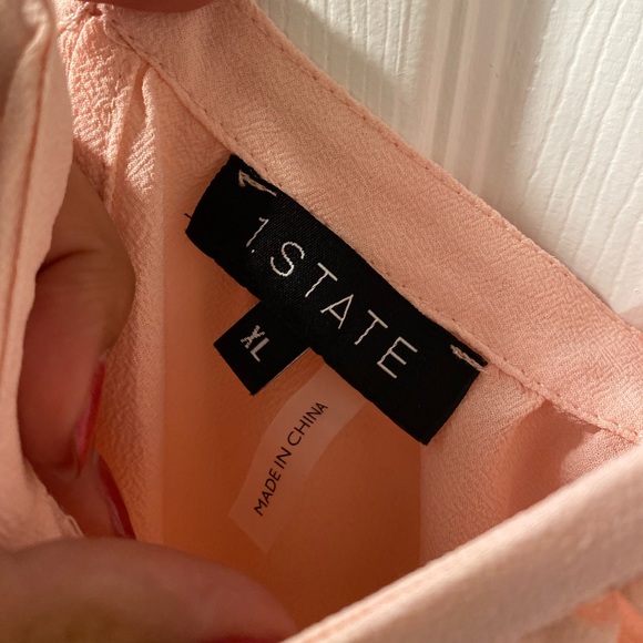 👡💓👀Light Pink XL flowy off the shoulders top! - Picture 9 of 9